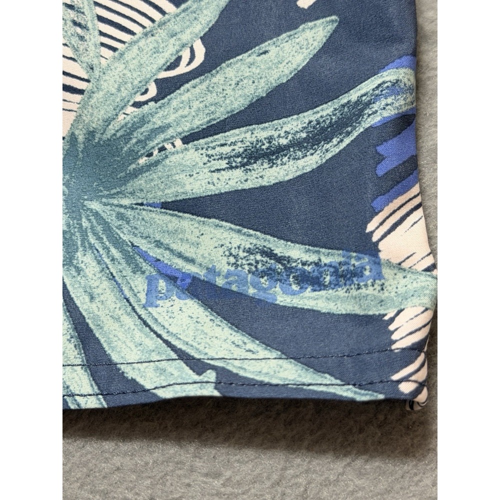 Patagonia Stretch Planing 8" Women's Board Shorts‎ Swim Surf Beach Size 12 Blue - Picture 7 of 12